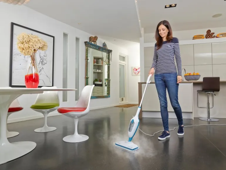 Black+Decker 10-in-1 Dampfbesen Steam Mop FSMH13E10 1.300 W