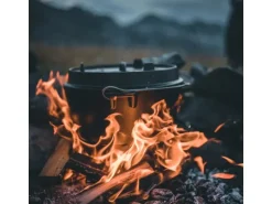 Petromax Dutch Oven FT4.5-T Schwarz mit planem Boden 3,5 l
