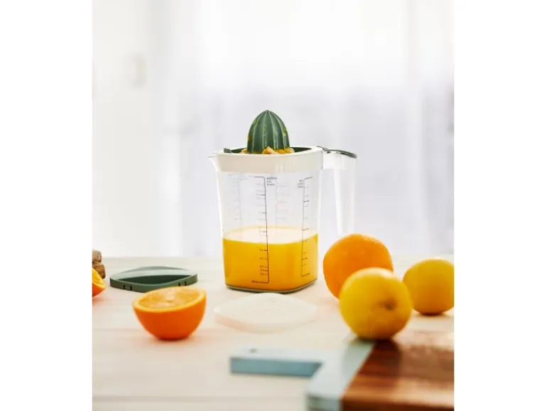 Rotho Back-Messbecher Loft 1,5 l Transparent Mistletoe Green