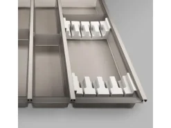 SOTECH Cuisio Besteckeinsatz 1200 mm Höhe 55 mm Transluzent Graphitgrau mit Messerblock
