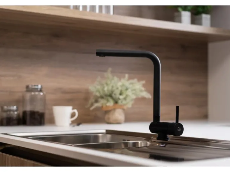 VIZIO Wasserhahn Vorfenster Küchenarmatur Umklappbar 45 CM mit 360° Schwenkbarem L Auslauf Schwarz Matt